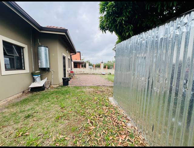3 BEDROOM HOUSE FOR SALE IN CASTLEHILL